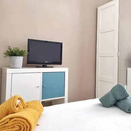 Apartamento Piso En El Centro De *